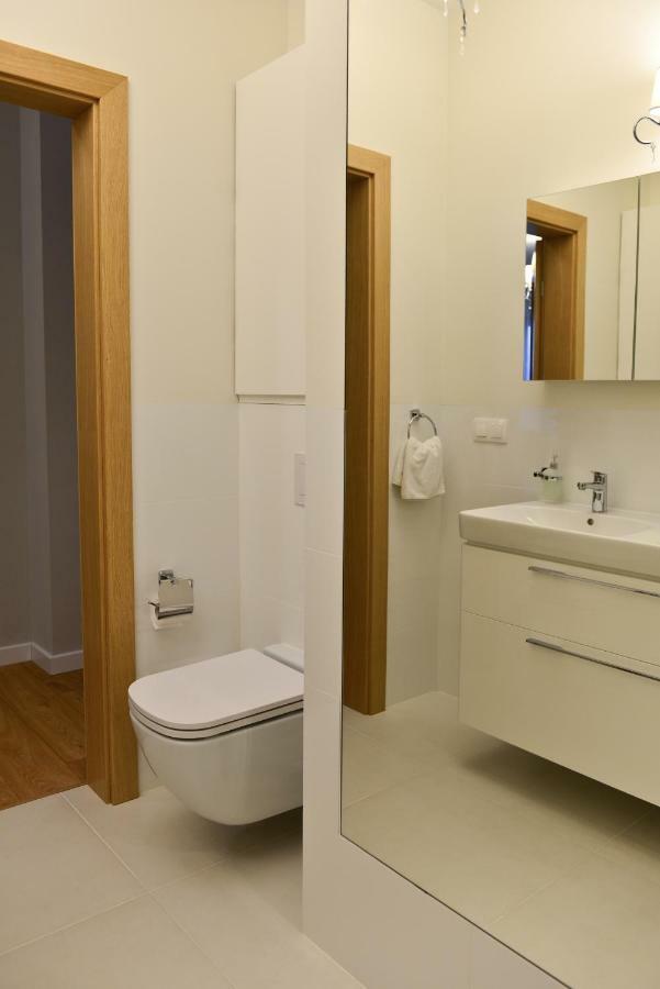 La Gioia Elegant Spacious Apartment Kraków Exteriör bild